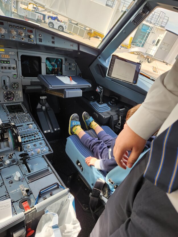 A kid as a pilot