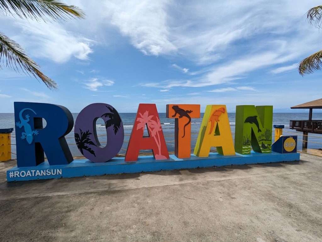 Roatan sign